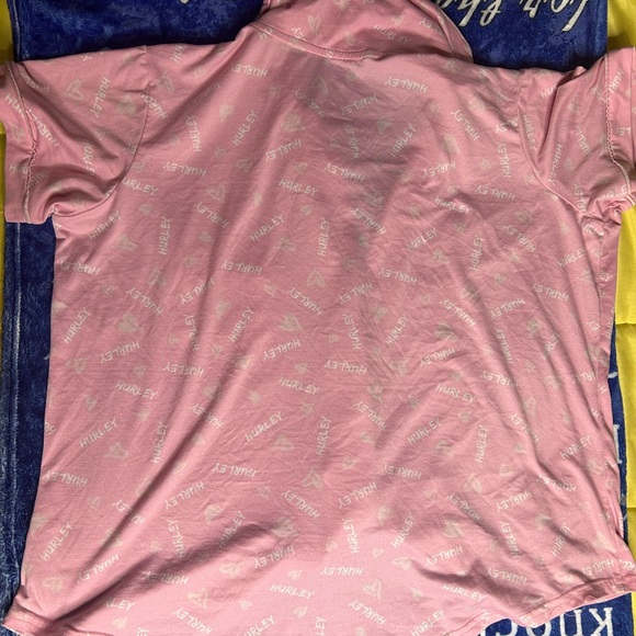 Pink and white Hurley sleepwear (top only) - Picture 2 of 4